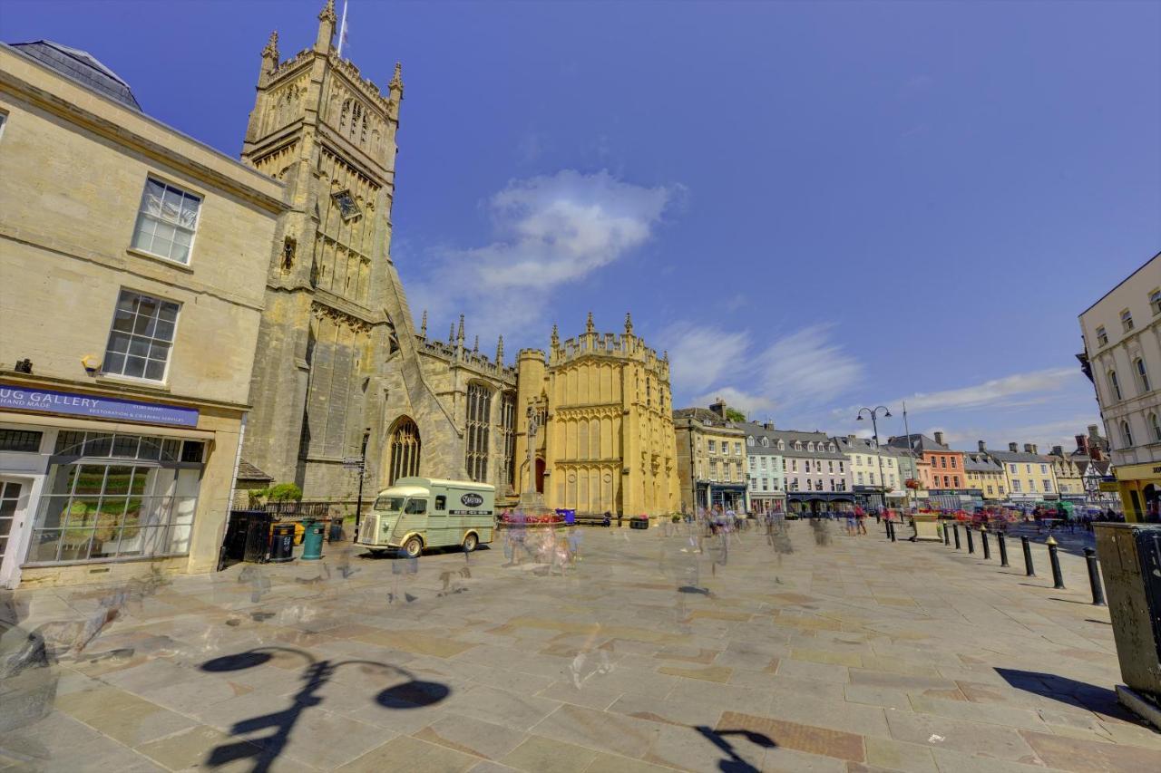 Corinium Lodge - Town Centre Apartment Cirencester Exteriér fotografie