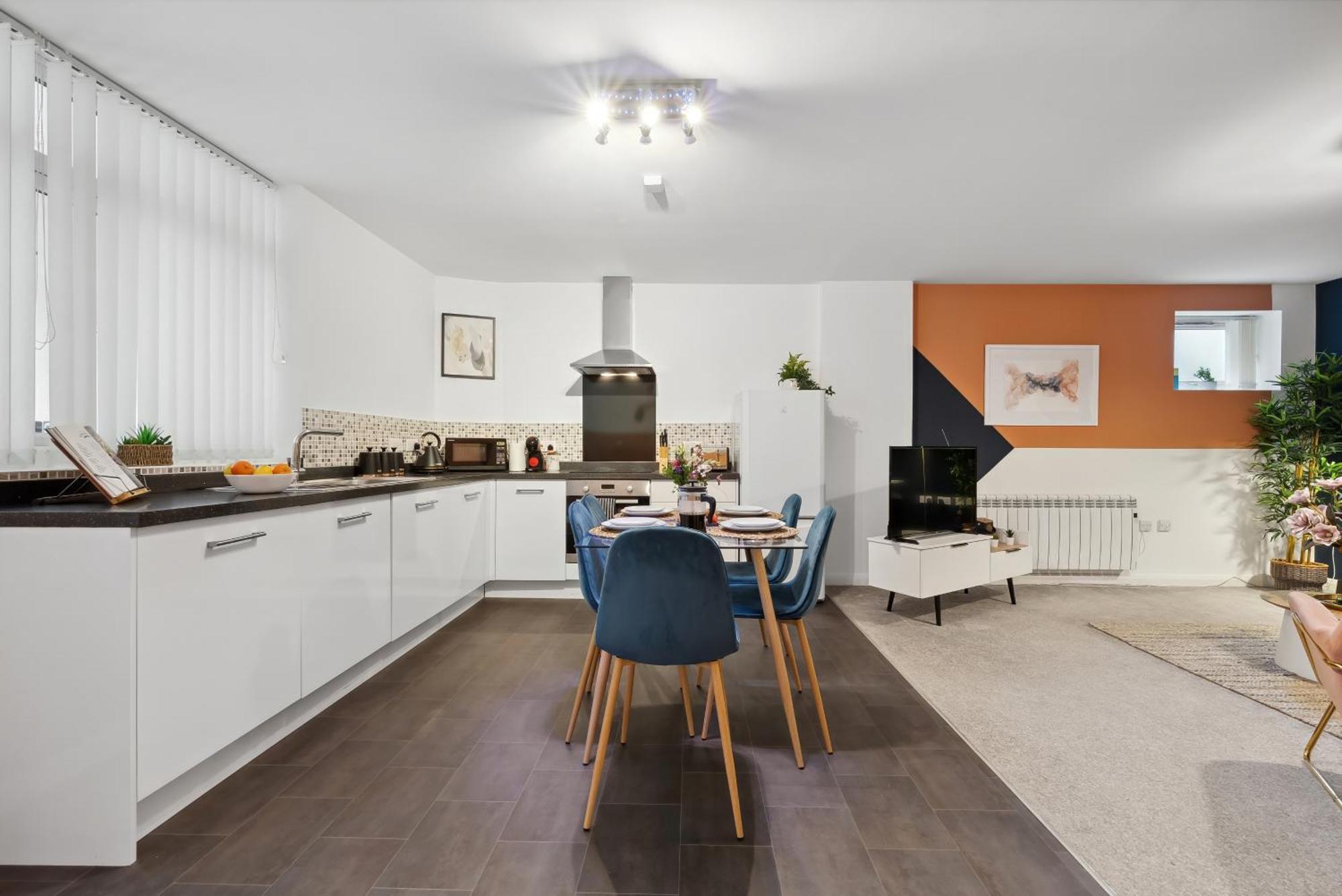 Corinium Lodge - Town Centre Apartment Cirencester Exteriér fotografie